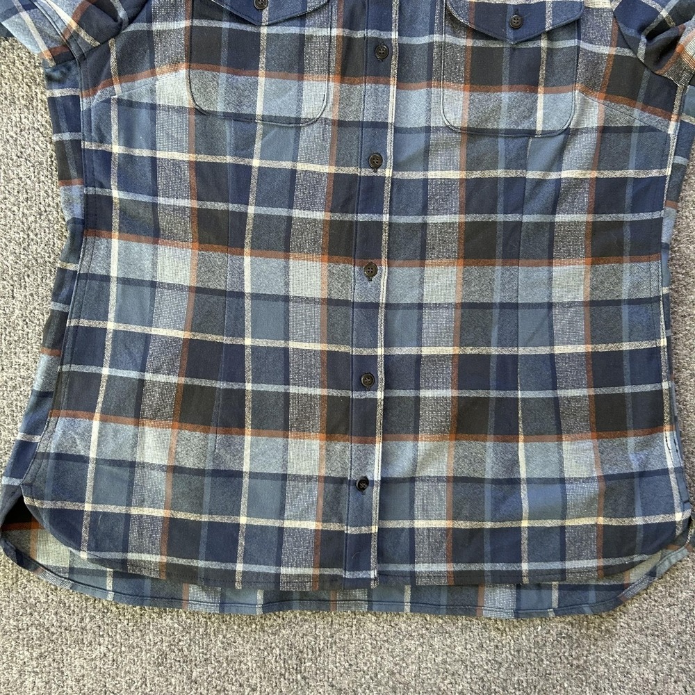 Pendleton Shirt Womens‎ Large Blue Plaid Wool Flannel Button Up Long Sleeve - Picture 9 of 14